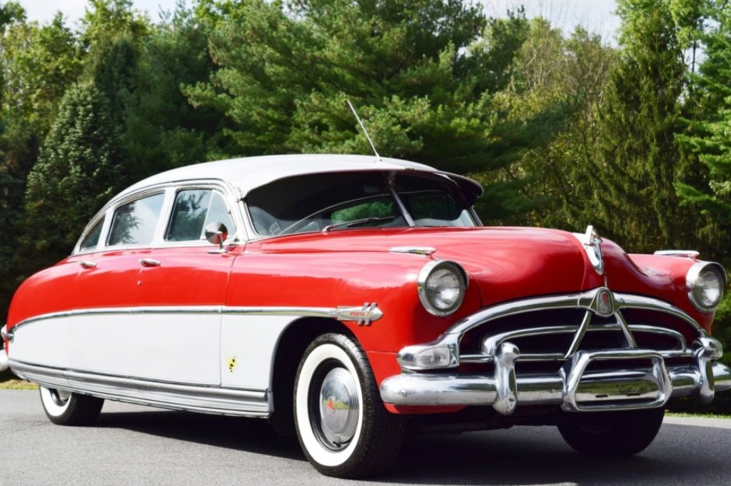 1951_hudson_hornet_1569520405363e2fe156951813965ef66e7dff9f9876HORNET-3-1-e1569520437603.jpg